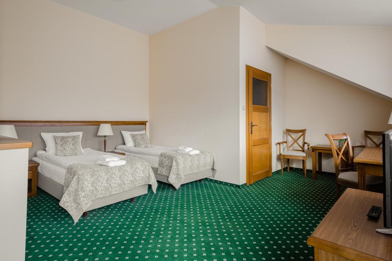 Hotel Ranczo Smyczyna Luaran gambar